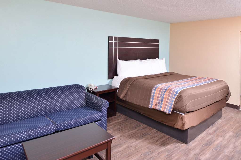 Quality Inn Starkville Exterior foto